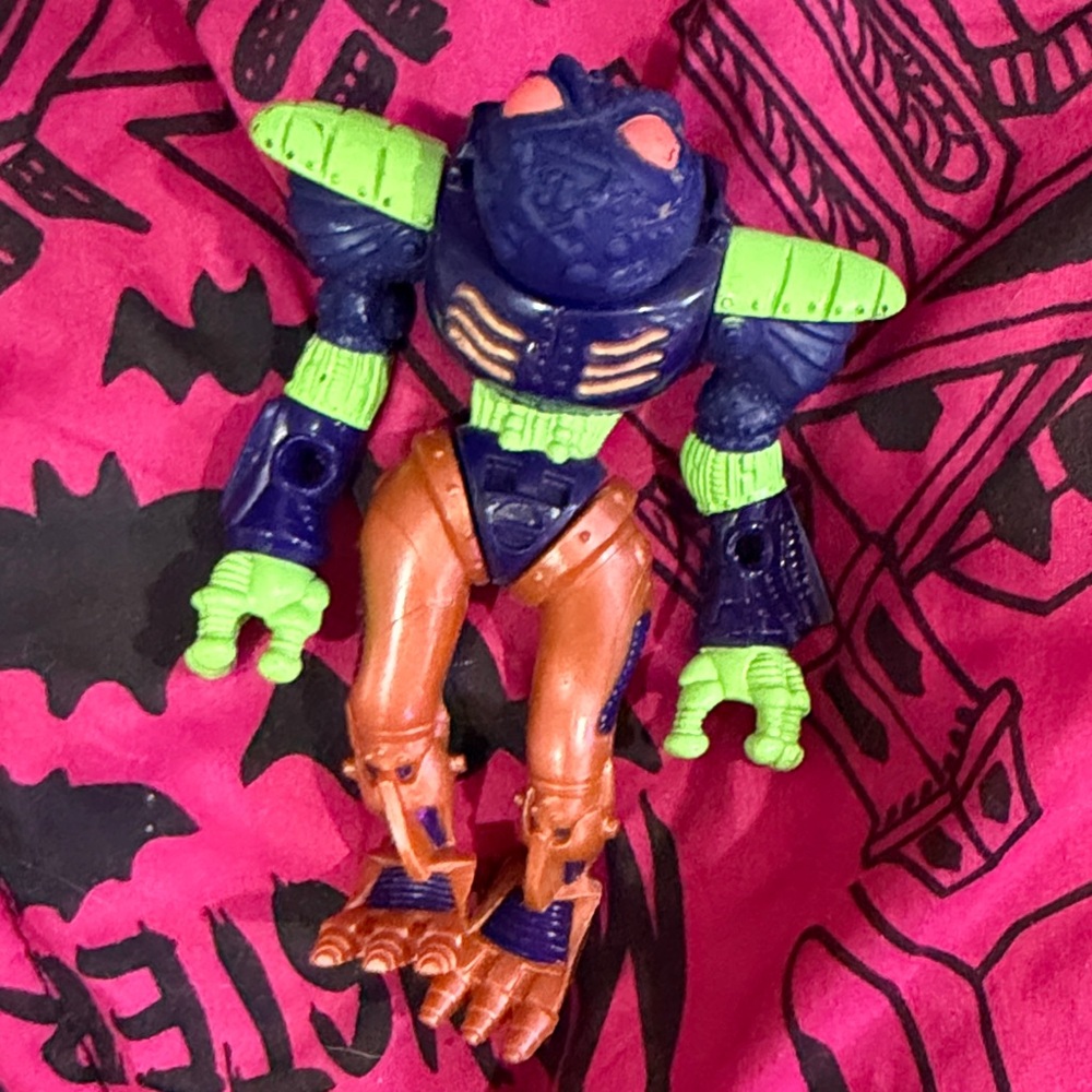 👛Bulk Random Action Figure Trio - Picture 5 of 7